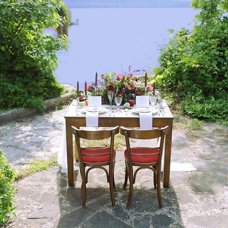 Little Island Resort Nisos Ioanninon ภายนอก รูปภาพ