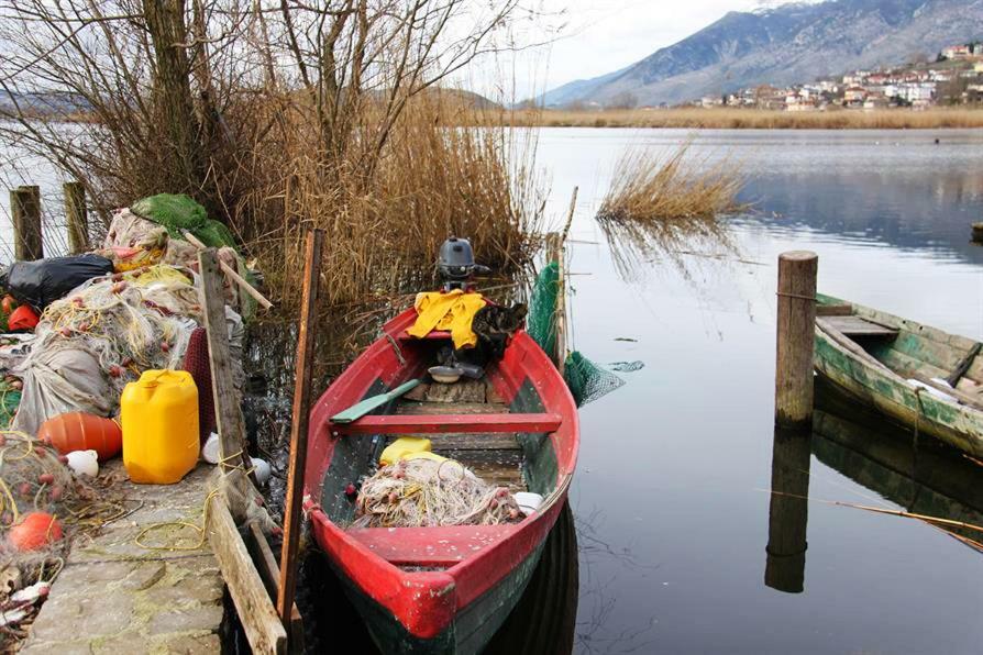 Little Island Resort Nisos Ioanninon ภายนอก รูปภาพ